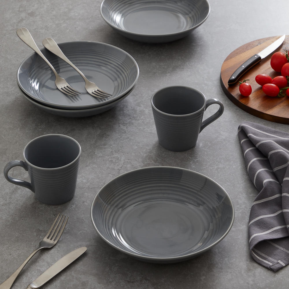 Gordon Ramsay Maze Dark Grey Pasta Bowl Set of 4 - Royal Doulton® Outlet